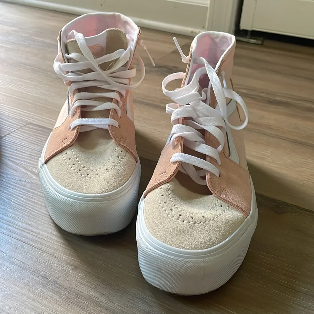 Platform vans - Picture 6 of 8